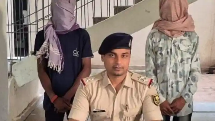 Bihar Crime - नवादा में बड़ी घटना की साजिश नाकाम, देसी कट्टा Bihar Crime - नवादा में बड़ी घटना की साजिश नाकाम, देसी कट्टा
