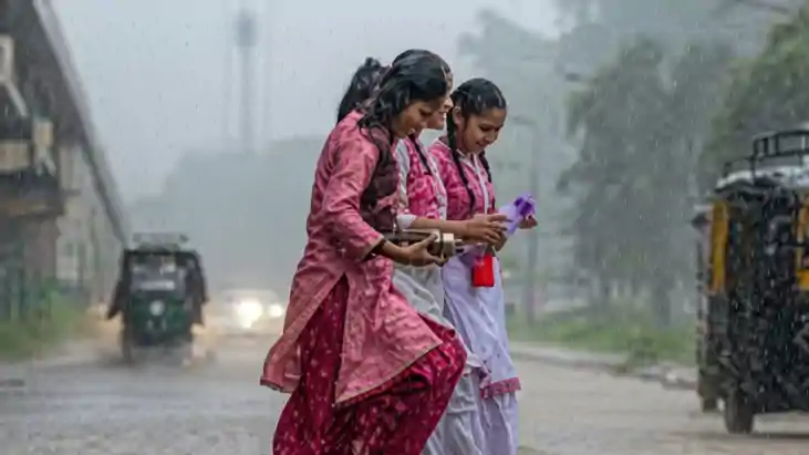 Bihar Weather Alert Storm Rain Lightning Warning in 27 Distr