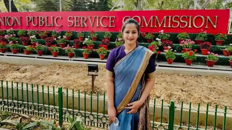 UPSC result Monica Srivastava