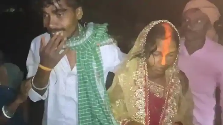 होली के रंग में डूबा प्यार: प्रेमिका से मिलने पहुंचे प्रेमी 