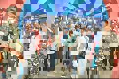 फुलवारी में हाफ पैंट और धोती वालों को मतदान करने से सुरक्षा बलों ने रोका कई बूथों पर बिना वोट दिए वापस लौटे लोग