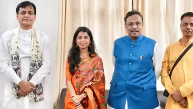 Bihar Politics:मैथिली ठाकुर के राजनीतिक कदम की तैयारी,हो सकत