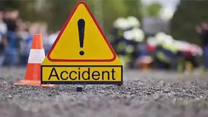 श्राद्ध कार्यक्रम से लौट रहे बाइक सवार को तेज रफ्तार वाहन ने