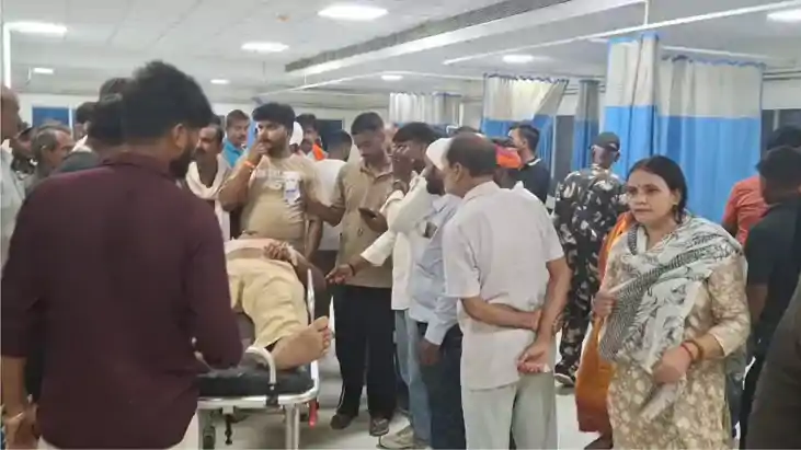 Bihar News : सिवान में महावीरी अखाड़े में हुई चाकूबाजी, भांज