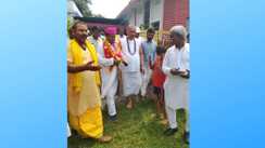 त्रिलोक धाम पहुंचे सांसद दिलेश्वर कामैत, वेदमंत्रोच्चार और पाग-अंगवस्त्र भेंटकर सांसद का किया गया अभिनंदन 
