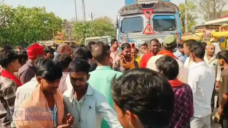 Sasaram Gas Row Road Block Over Shortage Black Market Anger