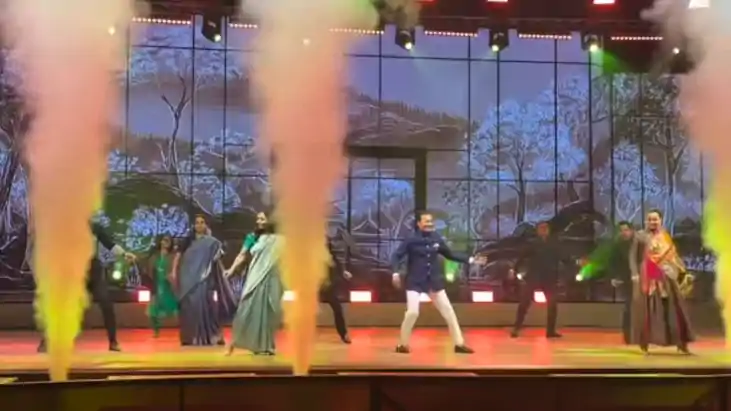 Viral Video : राजनीतिक मतभेद भूलाकर एक साथ नाचीं कंगना रनौत,