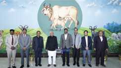 सीएम नीतीश ने पशुपालन निदेशालय तथा राज्य स्तरीय संसाधन एवं प्रशिक्षण केन्द्र के नवनिर्मित भवन का किया निरीक्षण