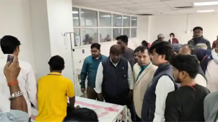 Bihar News : मधेपुरा के स्कूल में मिड-डे मील के बाद बीमार हु