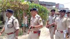 गोलियों की तड़तड़ाहट से दहला बेतिया का खजुरिया नंदटोला गांव, पारिवारिक विवाद में घटना को अंजाम दिए जाने की आशंका
