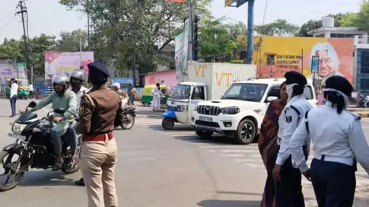 होली पर हुड़दंगियों ने भर दिया पटना ट्रैफिक पुलिस का खजाना, 