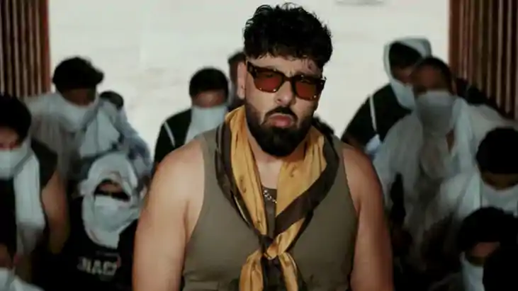 इस गाने ने बढ़ाई रैपर बादशाह की मुश्किलें, पुलिस ने जारी किय