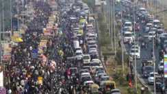 Roadshow Disrupts Patna from 8 AM City Hit by Traffic Chaos