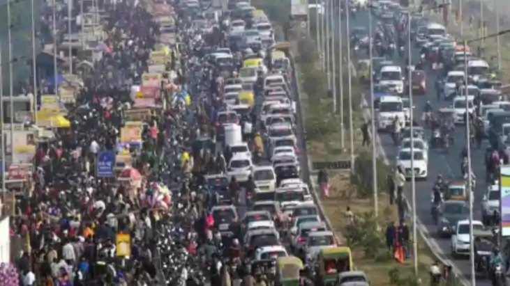 Roadshow Disrupts Patna from 8 AM City Hit by Traffic Chaos
