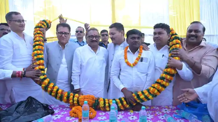 Bihar Chunav : बेलागंज के कई इलाकों में मंत्री अशोक चौधरी के