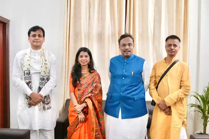 Maithili Thakur