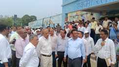 अमृत भारत स्टेशन योजना: पूर्वोत्तर रेलवे के महाप्रबंधक ने किया एकमा स्टेशन का निरीक्षण, निर्माण कार्यों में गुणवत्ता और समयसीमा बनाए रखने का दिए निर्देश