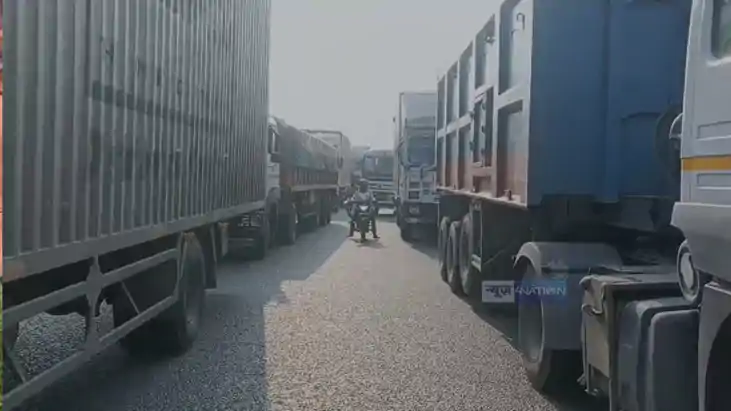 Jam at Bihar UP Border Jam at Bihar UP Border