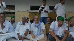 Bihar News:सांसद सुधाकर सिंह ने नीतीश सरकार पर बोला हमला, कहा-  कैमूर बना भ्रष्टाचार का हब, मनरेगा में हुई 6 करोड़ की लूट