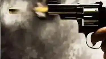 Bihar Crime: तेज बाइक चलाने से रोका तो घर में घुसकर मारी गोली, युवक की हालत गंभीर