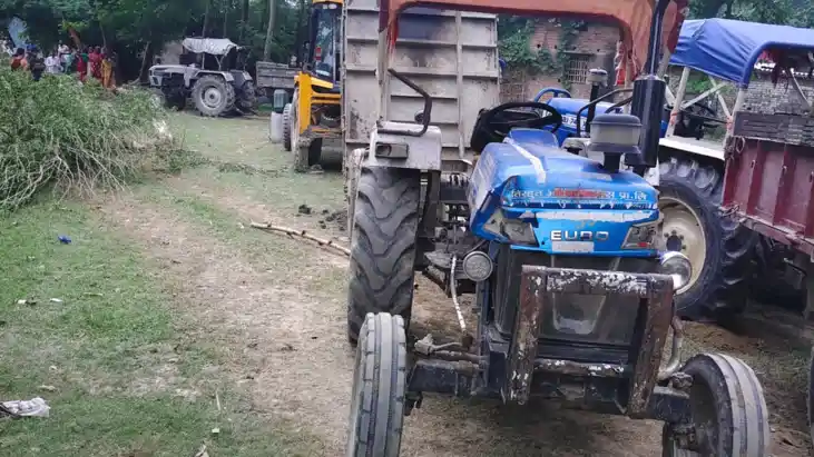 Muzaffarpur illegal soil mining