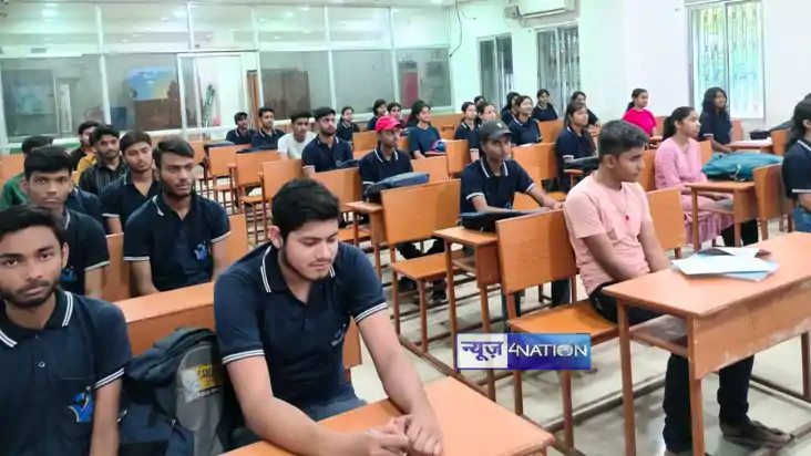 Education News : विद्या विहार करियर प्लस में शैक्षणिक सत्र 2