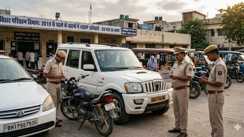 2019 से पहले के वाहनों में एक महीने में HSRP अनिवार्य, 52 लाख गाड़ियों पर लटकी तलवार, देना पड़ेगा भारी जुर्माना