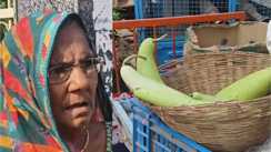 5 कद्दू जप्त कर क्या अतिक्रमण मुक्त होगा शहर? नगर निगम कार्यालय में घंटो गिड़गिड़ाती रही बुजुर्ग महिला, नहीं पसीजा प्रशासन