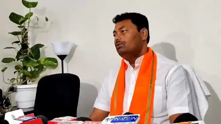 मंत्री लखेंद्र पासवान 