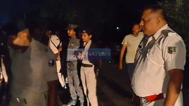 Arwal Woman Dragged From Moving Auto Shot Dead in Bloody Roa