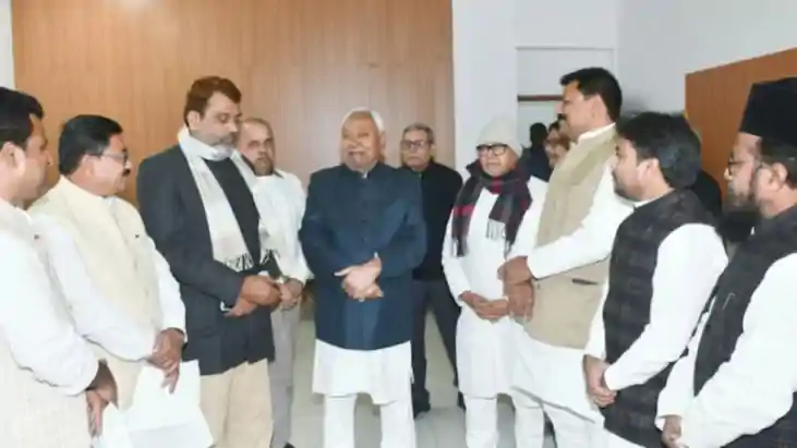 AIMIM पाँचों विधायकों ने CM नीतीश से की मुलाकात, सीमांचल के 