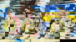 शिक्षा व्यवस्था होगी हाईटेक: अब गेम खेलकर ट्रेनिंग लेंगे सरकारी शिक्षक, DM ने लॉन्च किया 'निपुण टीचर ऐप' 