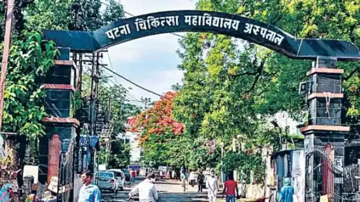 माँ-बाप पहले ही छोड़ गए थे, अब चाचा ने भी घर से निकाला; अनाथ 