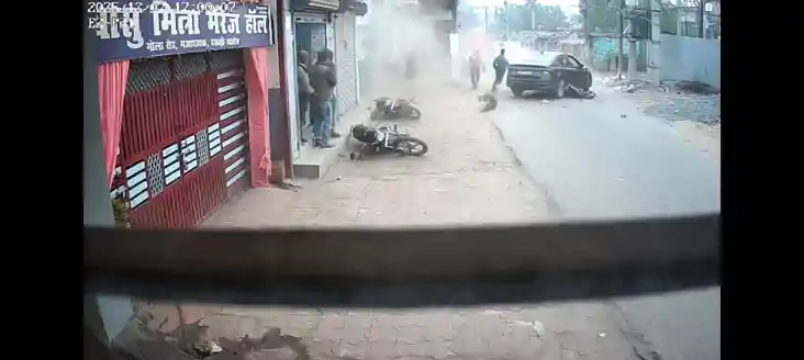 पटना में तेज रफ्तार का कहर,  बेकाबू कार ने छह लोगों को रौंदा