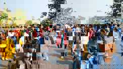 बेलगाम ट्रक ने 14 वर्षीय किशोरी को कुचला, इलाज के दौरान मौत; एनएच-27 पर आक्रोशित ग्रामीणों का तांडव