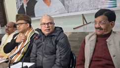 कांग्रेस में रार! मनरेगा बचाने चले थे राजेश राम, लेकिन अपनी ही बैठक से 'गायब' हो गए पार्टी के 5 में से 3 विधायक