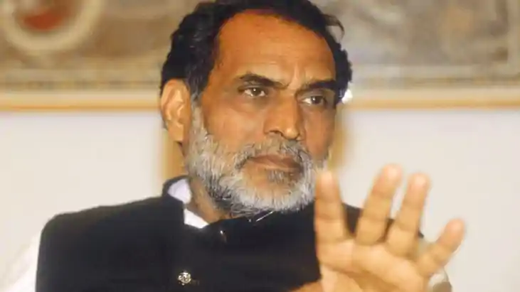Chandrashekhar Death Anniversary: चंद्रशेखर दिन में तीन बार Chandrashekhar Death Anniversary: चंद्रशेखर दिन में तीन बार
