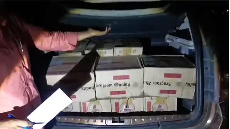 Bihar News : कैमूर में नशे के सौदागरों पर पुलिस ने कसा शिकंज