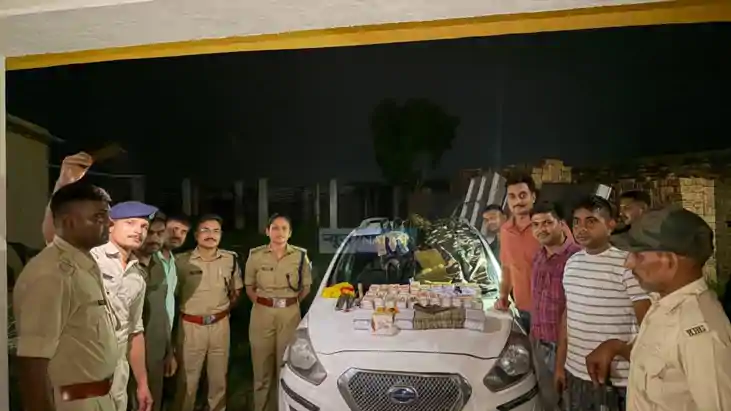 Motihari Fake Currency Racket Busted 1 Crore Seized 4 Arrest