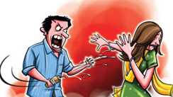 Bihar Crime News : नालंदा में सदर अस्पताल की वार्ड गर्ल पर एसिड अटैक, जांच में जुटी पुलिस