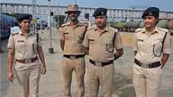 ट्रेन में यात्री का आया हार्ट अटैक : आरपीएफ जवानों ने दिखाई तत्परता, महिला सब-इंस्पेक्टर ने सीपीआर देकर बचाई यात्री की जान 