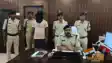 Bihar Crime News : अनंत मेले में घूम रहे कुख्यात अपराधी को पुलिस ने किया गिरफ्तार, हथियार और जिन्दा कारतूस किया बरामद 
