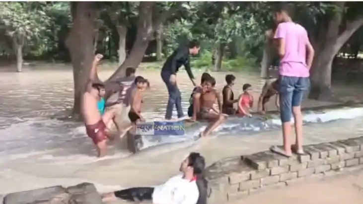 Bihar Flood Kids Turn Floodwater Into a Risky Swimming Pool