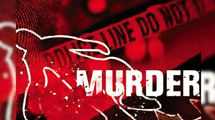 Crime News : प्रेमी ने प्रेमिका पर बनाया चाचा के साथ सोने का