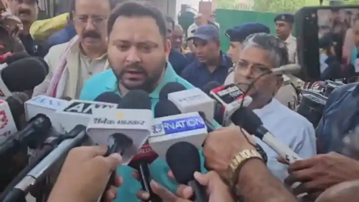 डबल इंजन की सरकार ने बिहार का नाक कटा दिया ! तेजस्वी यादव का