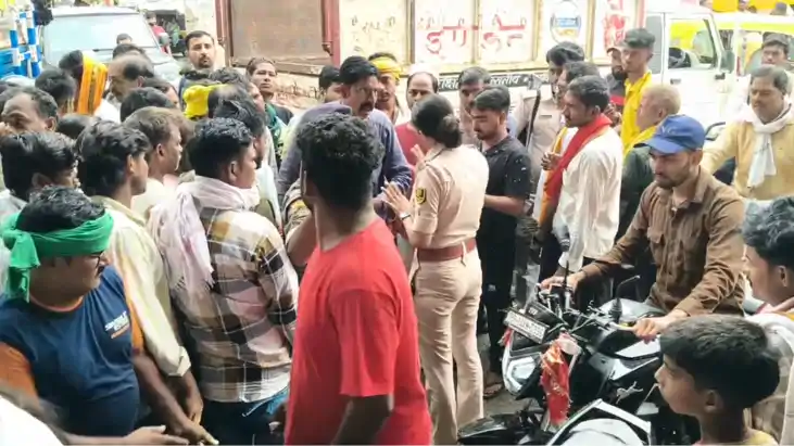 Bihar News : ट्रैफिक पुलिस से उलझना गैस एजेंसी संचालक को पड़