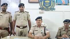 Bihar Crime : नेशनल वॉलीबॉल खिलाड़ी पर हमले का पुलिस ने किया खुलासा, गर्लफ्रेंड विवाद में 5 लाख की दी गयी थी सुपारी, चार आरोपी हुए गिरफ्तार 