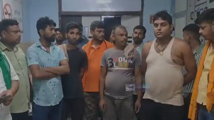 Bihar News: भोजपुर में गंगा का जलस्तर खतरे के निशान के पार, Bihar News: भोजपुर में गंगा का जलस्तर खतरे के निशान के पार,