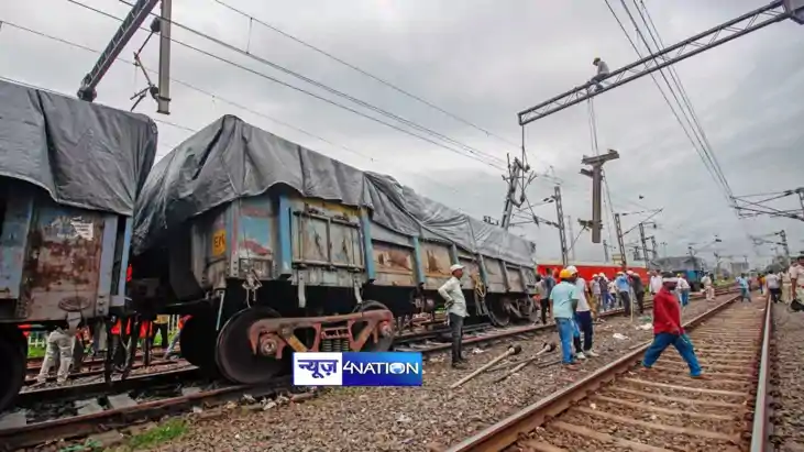 Goods train derails Goods train derails