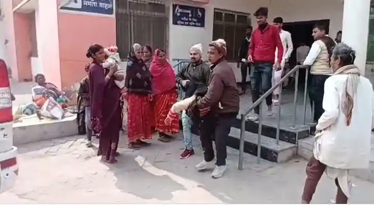 परीक्षा देने जा रही छात्राओं की ऑटो और कार में भीषण टक्कर, 8